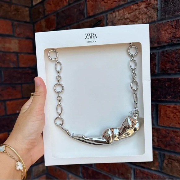ZARA BODY METAL LINK NECKLACE - Picture 6 of 9